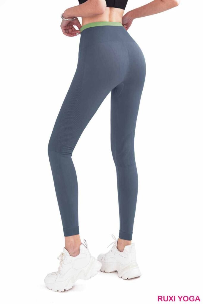شورت يوغا مريح من قماش سباندكس RUXI eg3879