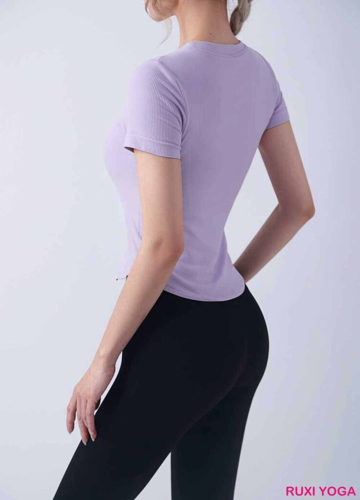 شورت رياضي أسود بخصر مرتفع للنساء RUXI eg3211