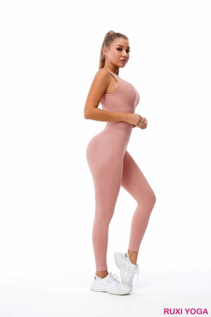 شورت رياضي نسائي يصل إلى الركبة RUXI eg2362