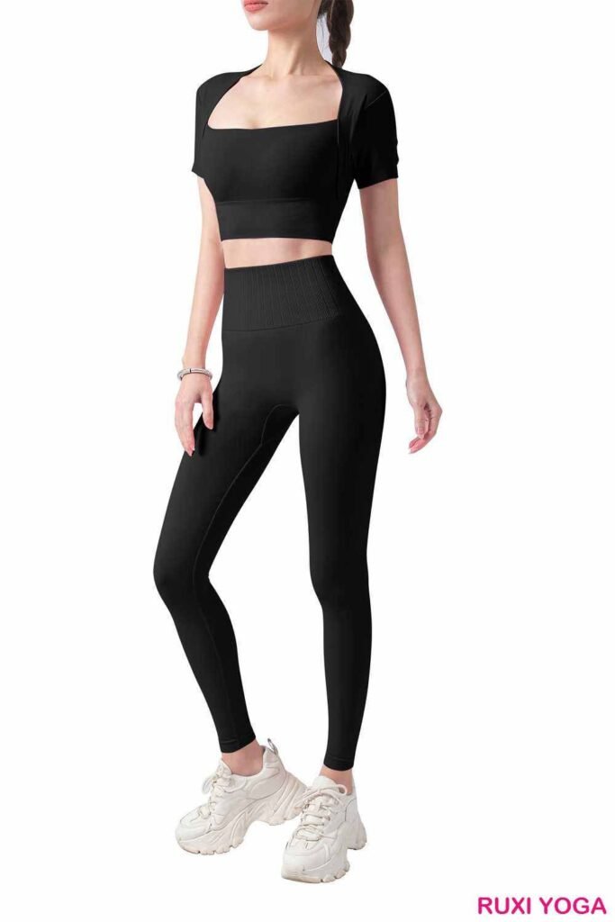 شورت رياضي باللون الوردي النيون للنساء RUXI eg3124