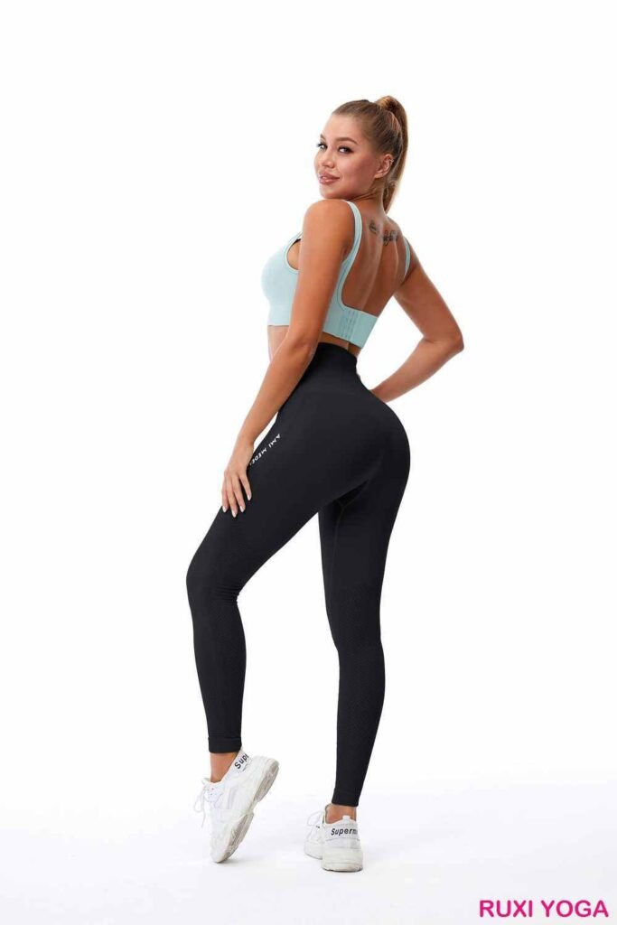 شورت يوغا بخصر مرتفع ومنسوج RUXI eg3889